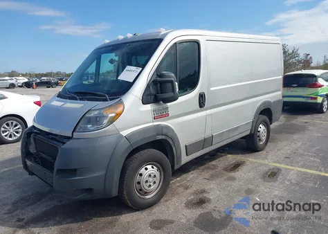 2016 Ram Promaster 1500 Low Roof z USA, uszkodzony, nr VIN 3C6TRVNG9GE131345